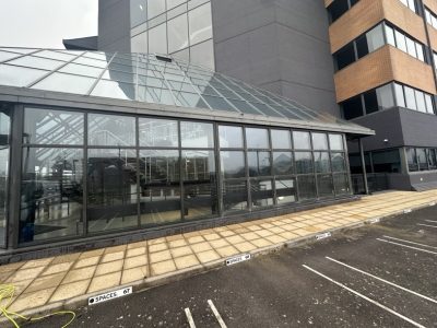 commercial gutter cleaning berkhamsted commercial gutter cleaning berkhamsted